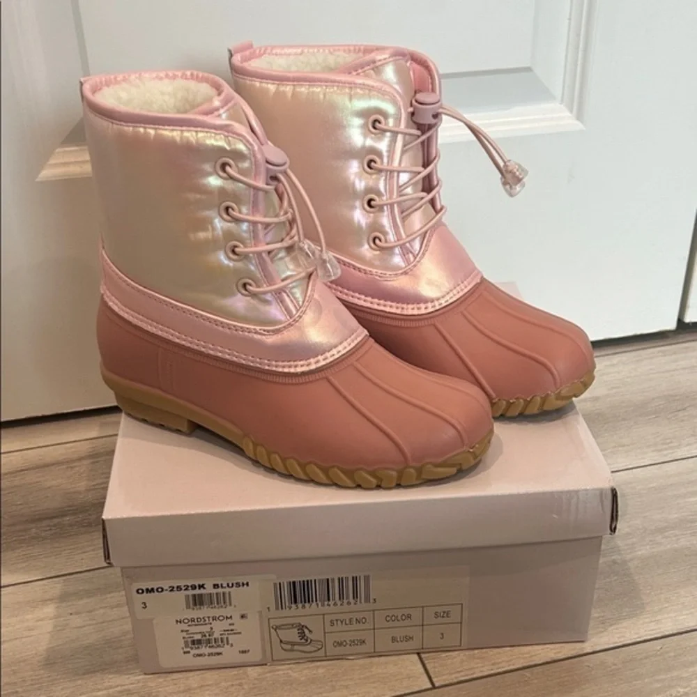 Olivia Miller Girl! Little Girls pink shiny snow rain boots size 3